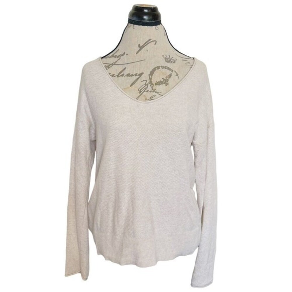Gap Womens Sweater Roll Neckline Ivory Textured Long sleeved Size Medium Ribbed
